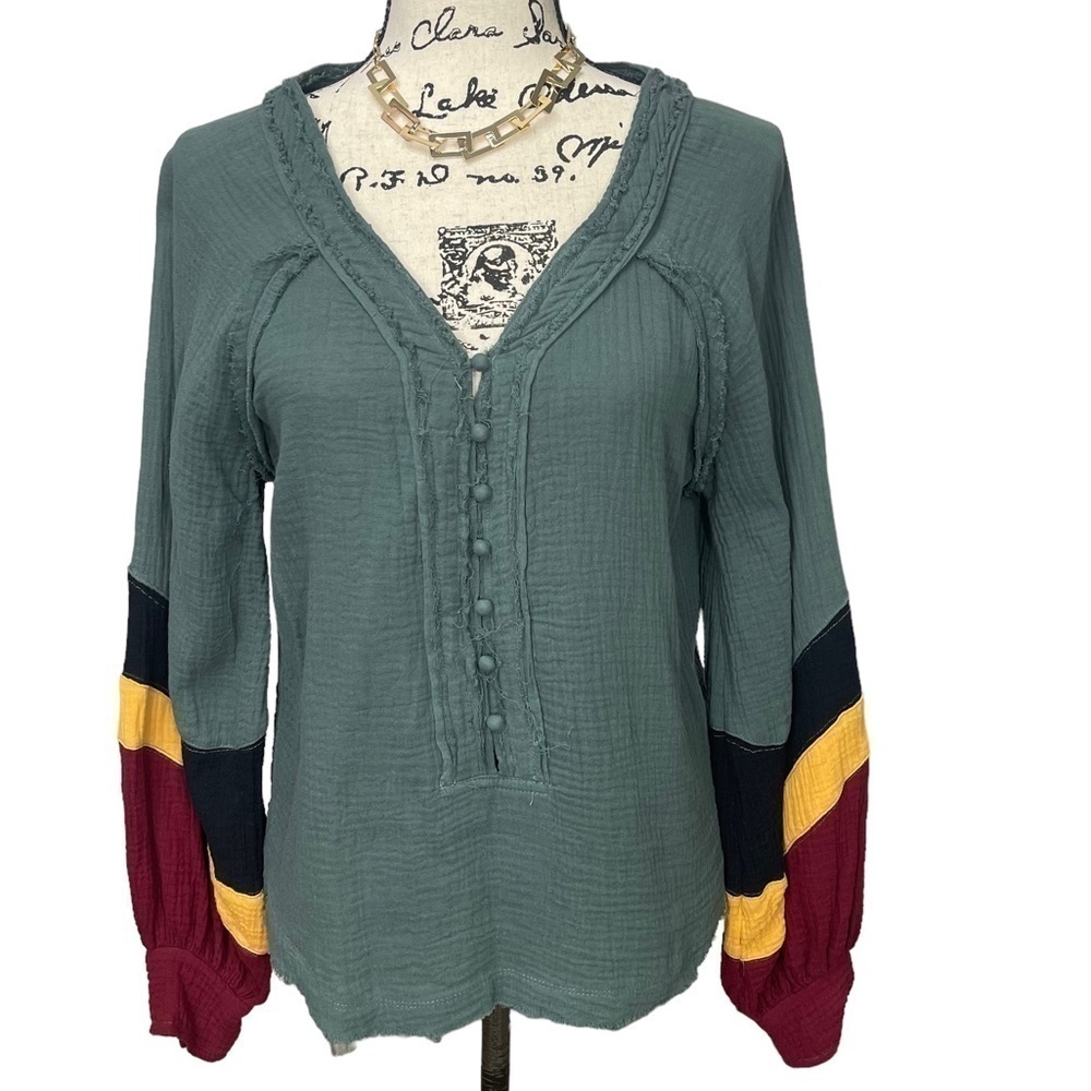 Fate Boutique Boho Blouson Sleeve Color Block Top with Green, Black, Yellow, Red - Picture 2 of 11